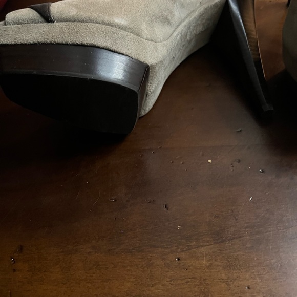 Suede with brown leather open toe heals. - Picture 3 of 3